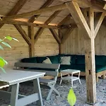 Leniwa Kolonia Hébergement de vacances Sarnaki