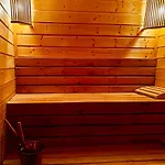 Leniwa Kolonia Hébergement de vacances Sarnaki