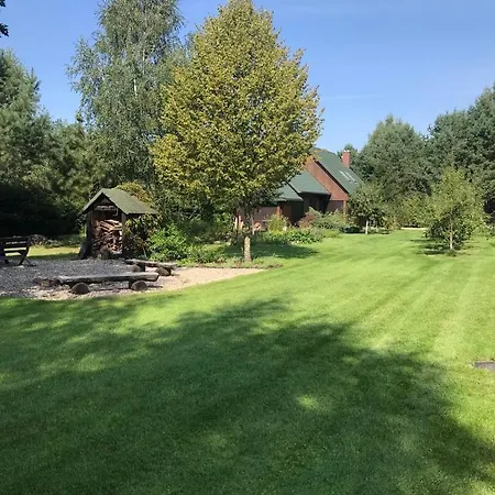 Leniwa Kolonia Ferienhaus *