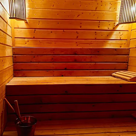 Leniwa Kolonia Ferienhaus Sarnaki