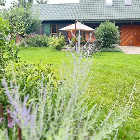 Leniwa Kolonia Ferienhaus Sarnaki